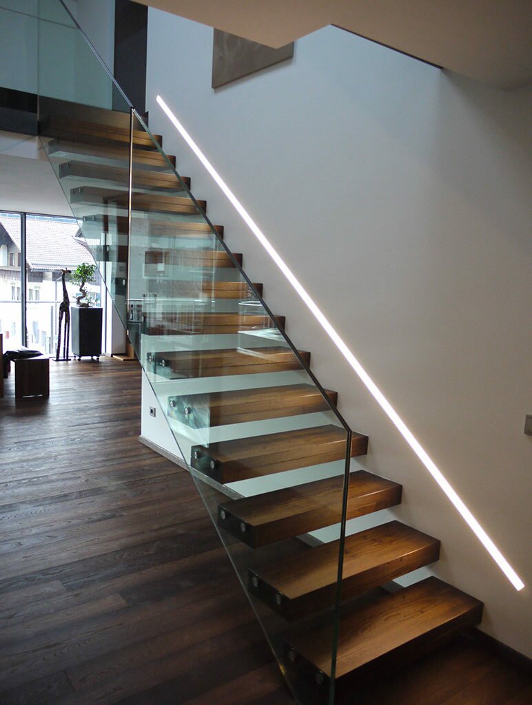 Treppe kombiniert mit Glas